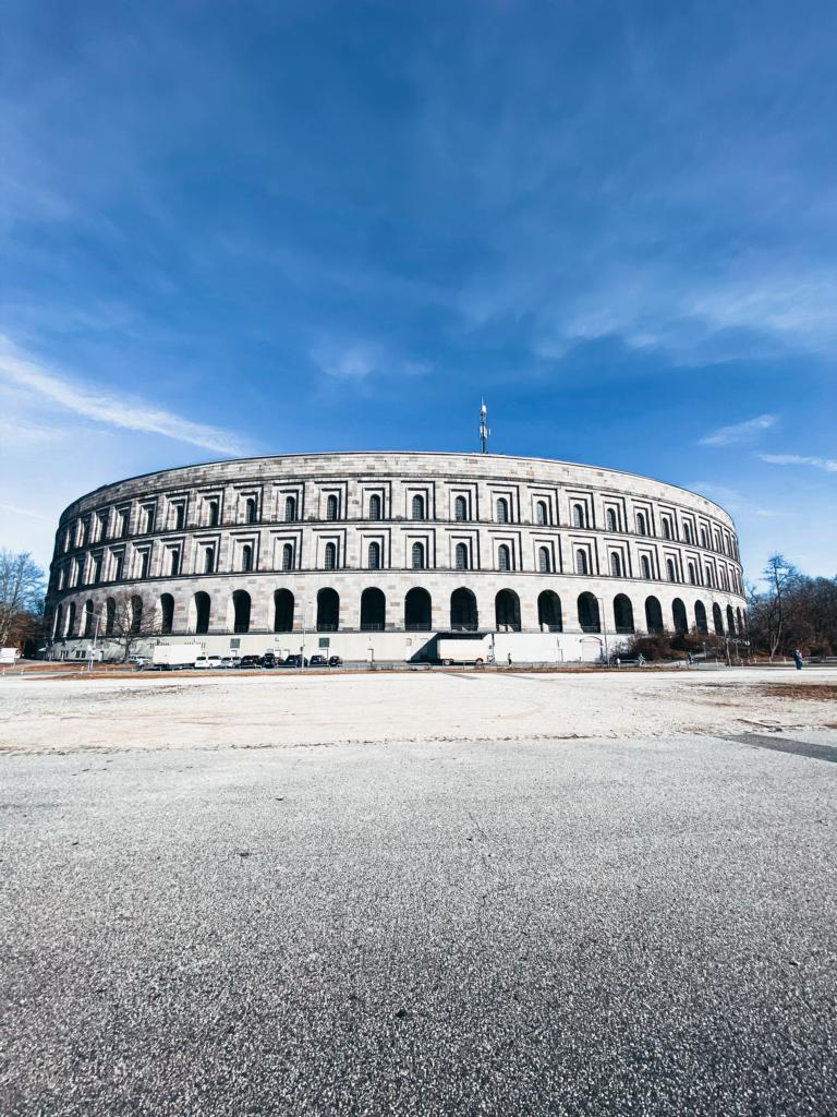 Kongresshalle-Nuernberg.jpg