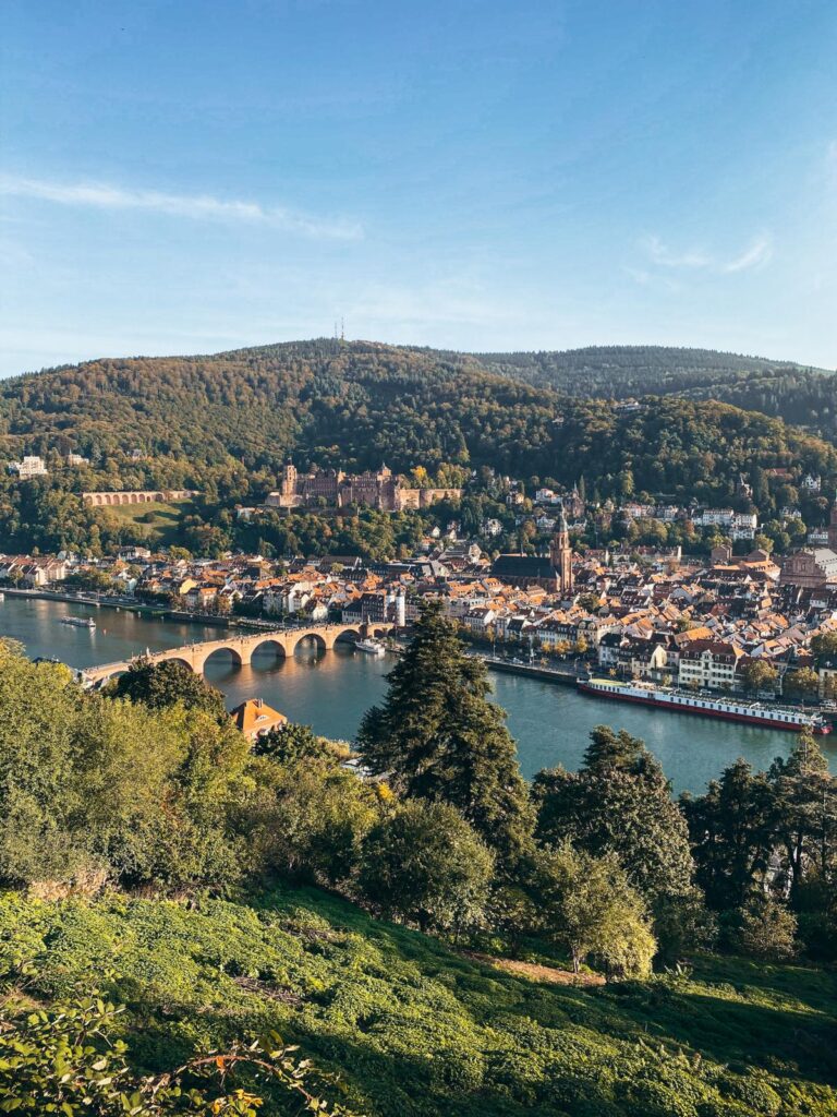 Philosophenweg - Blick Stadt Schloss Alte Brücke Heidelberg