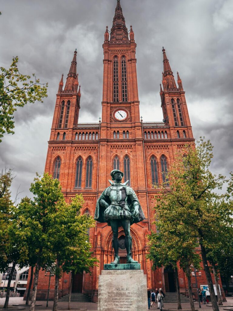 'Wilhelm I' Denkmal Wiesbaden (1)