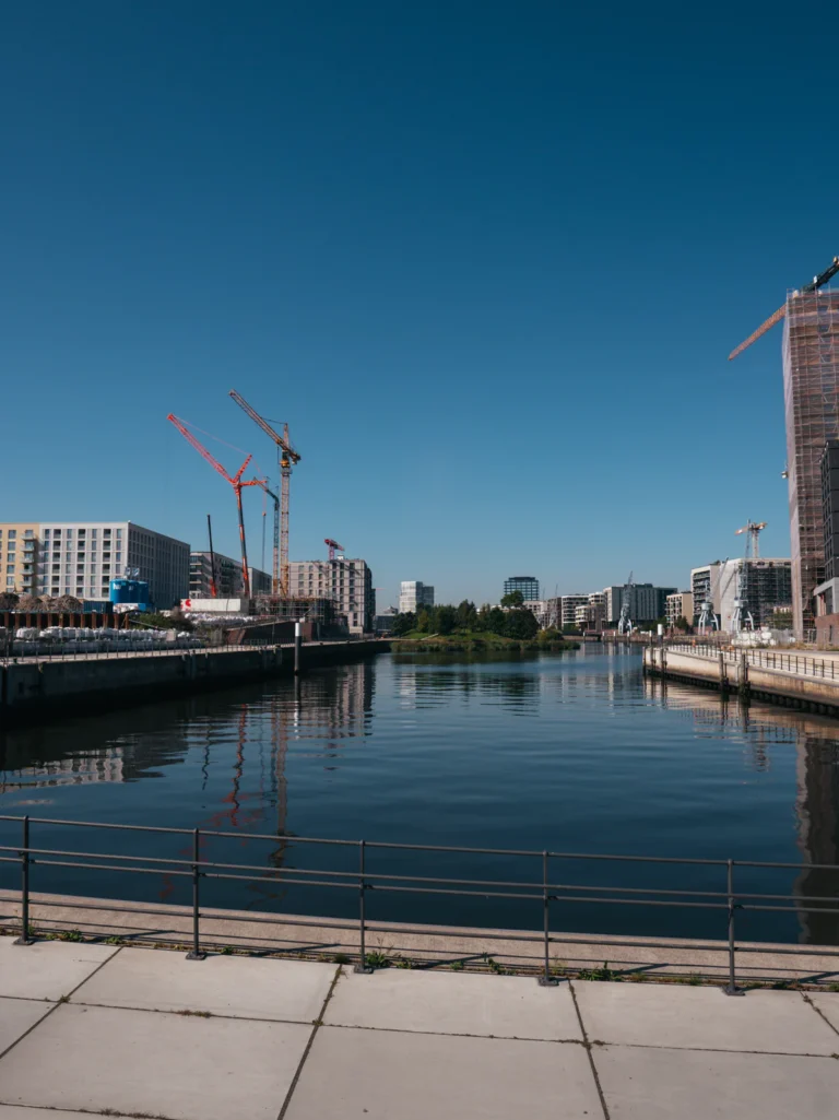 Baakenkai - Blick: Baakenhafen Hamburg. Der Fotogoals Fotospot in Hamburg