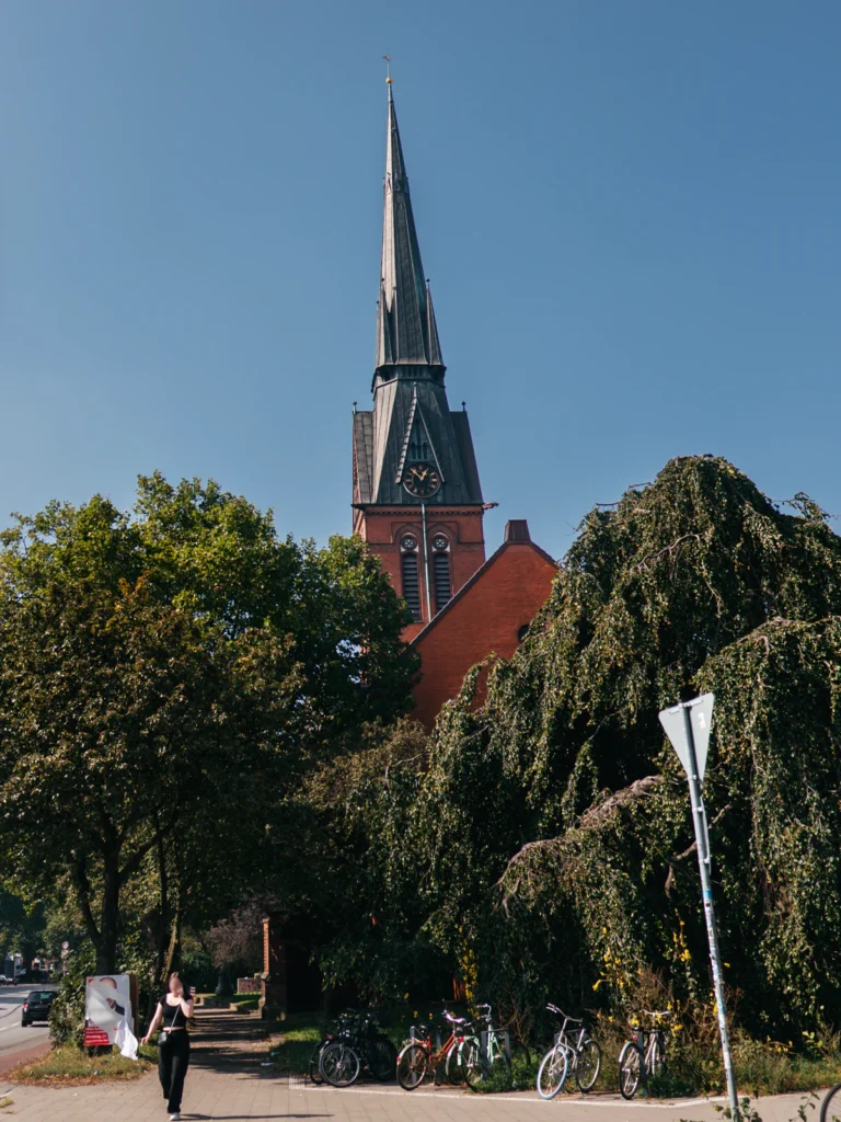 Christuskirche Hamburg. Der Fotogoals Fotospot in Hamburg