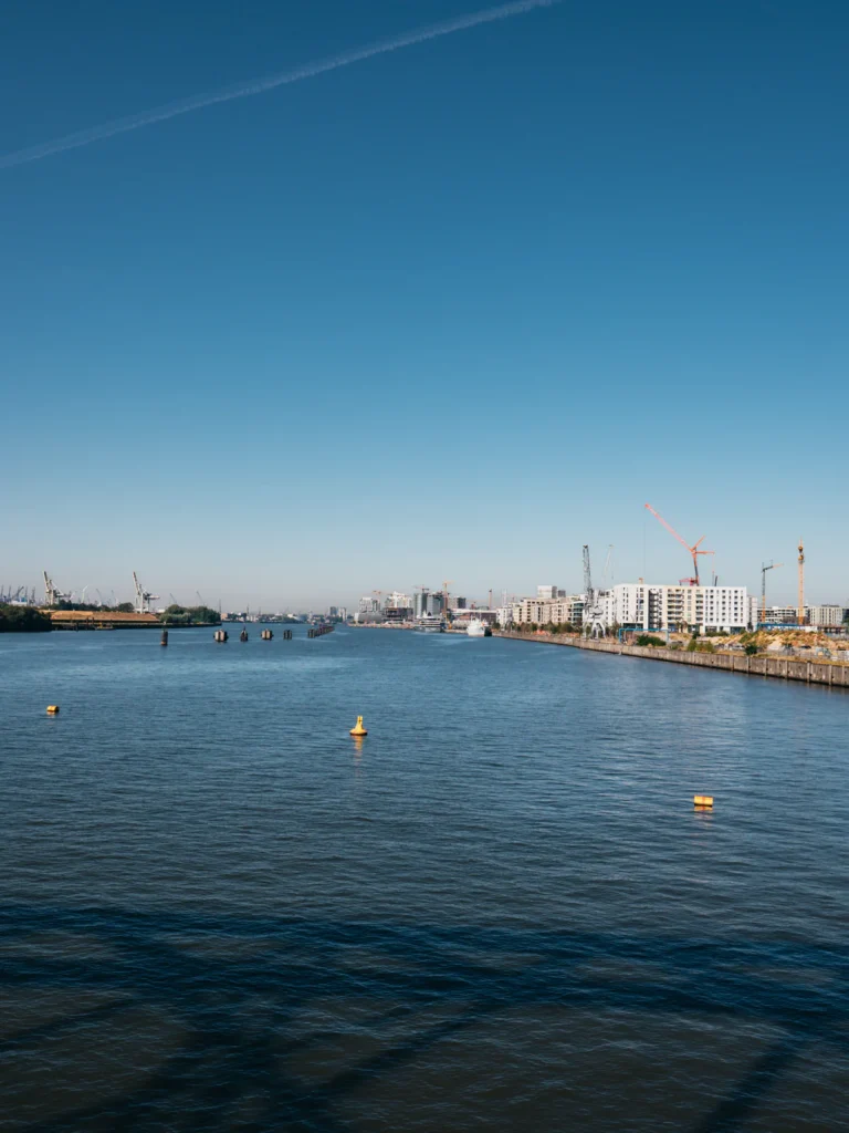 Freihafenelbbrücke - Blick: Norderelbe Hamburg. Der Fotogoals Fotospot in Hamburg
