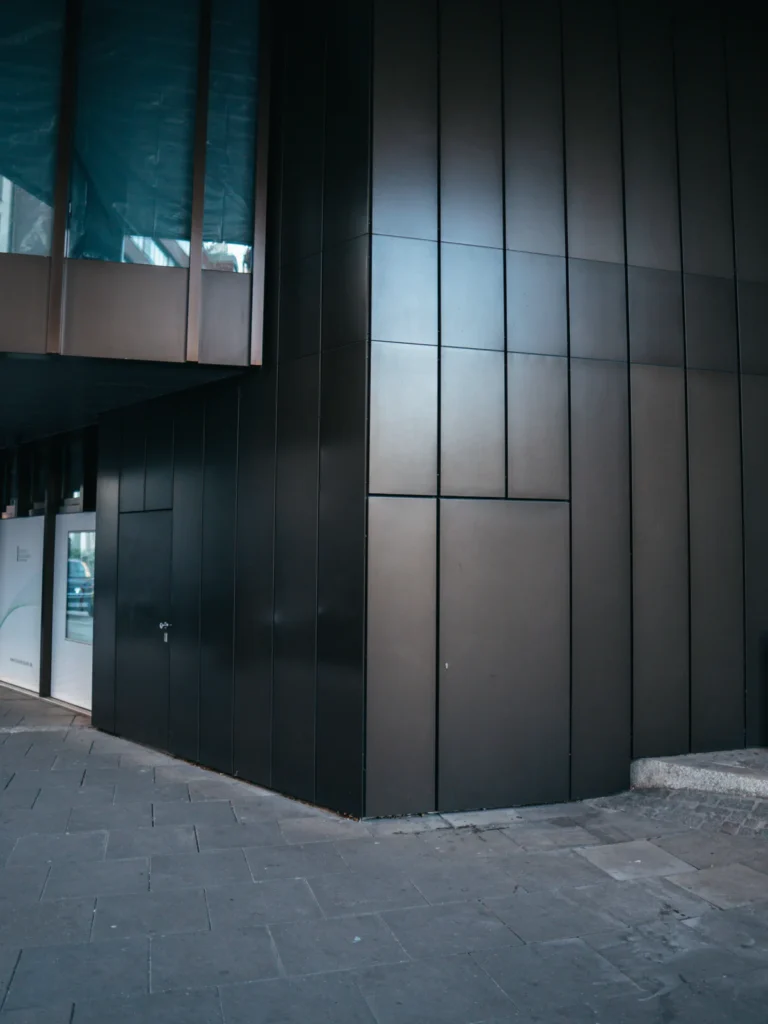 Metallfassade - Deutsche Bundesbank Hauptverwaltung Hamburg Hamburg. Der Fotogoals Fotospot in Hamburg