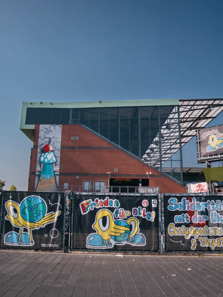 Mural - Millerntor-Stadion Hamburg. Der Fotogoals Fotospot in Hamburg