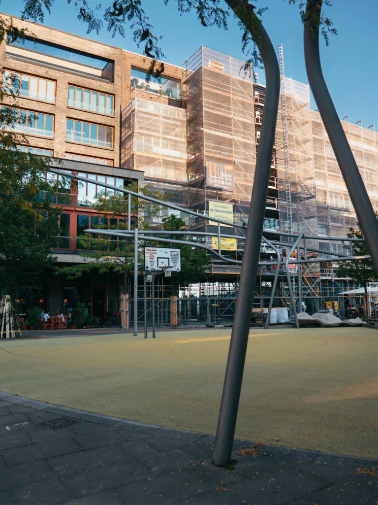 Streetball-Platz - Vasco da Gama Platz Hamburg. Der Fotogoals Fotospot in Hamburg