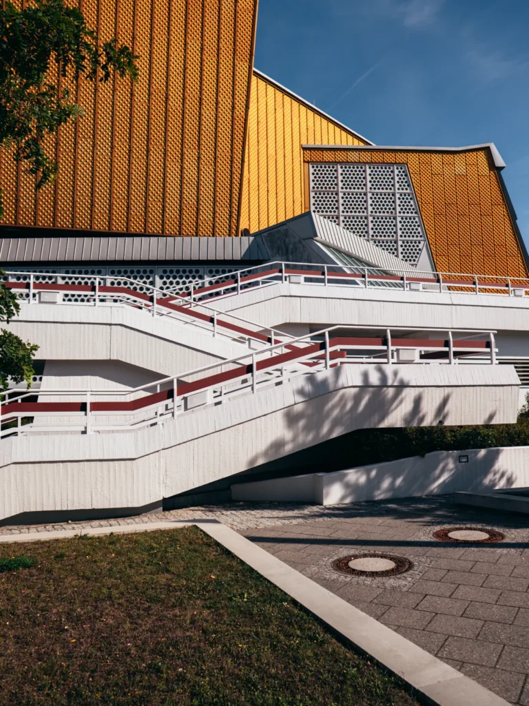 Treppe Kammermusiksaal - Philharmonie Berlin. Der Fotogoals Fotospot in Berlin