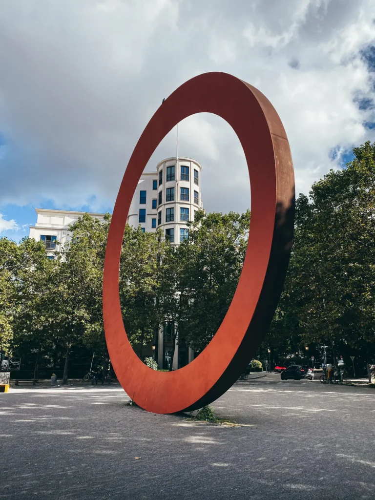 Der Ring - Karl-Stützel-Platz München. Der Fotogoals Fotospot in München